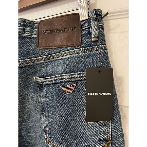Emporio Armani J06 Slim-Fit Washed Denim Jeans - Picture 10 of 15